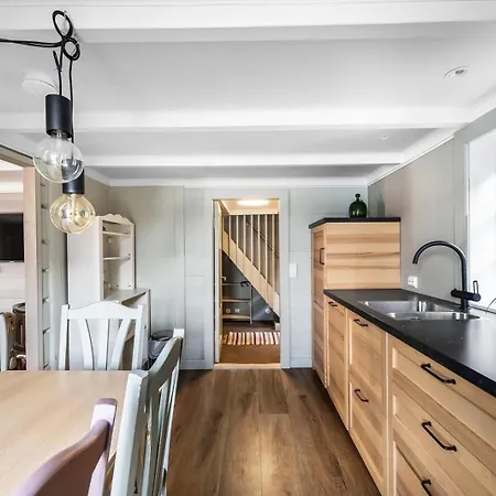 Kongshamn Appartement *